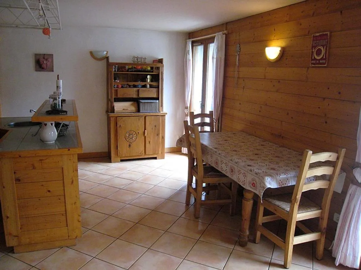 Appartement 3 Pieces Avec Balcon Et Wifi Au Centre De La Clusaz - Fr-1-459-20